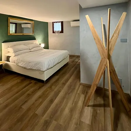 Biennale 1215 Velence