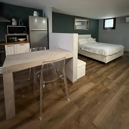 Biennale 1215 شقة البندقية