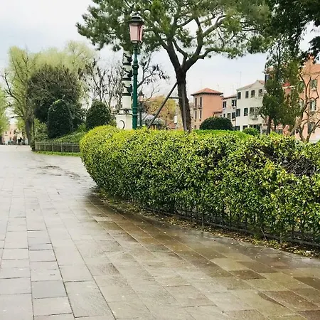 Biennale 1215 아파트